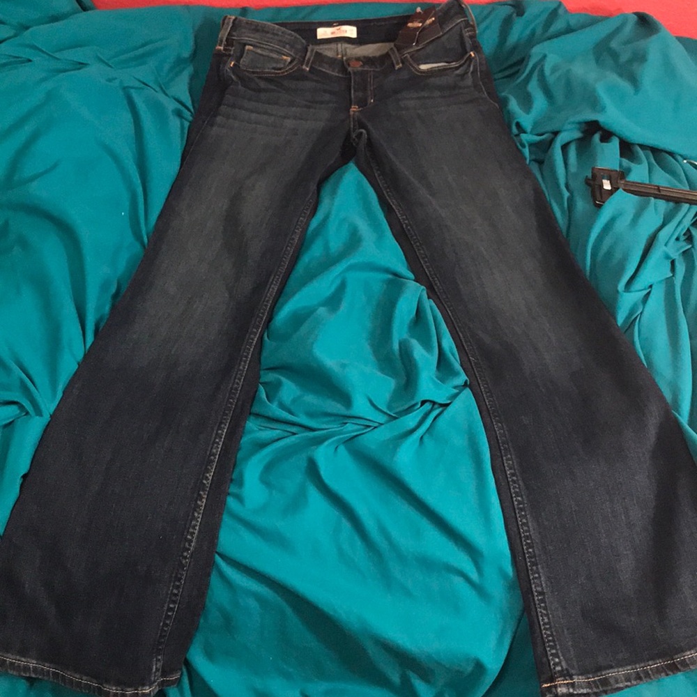 Hollister jeans, dark wash, bootcut (size 7S)